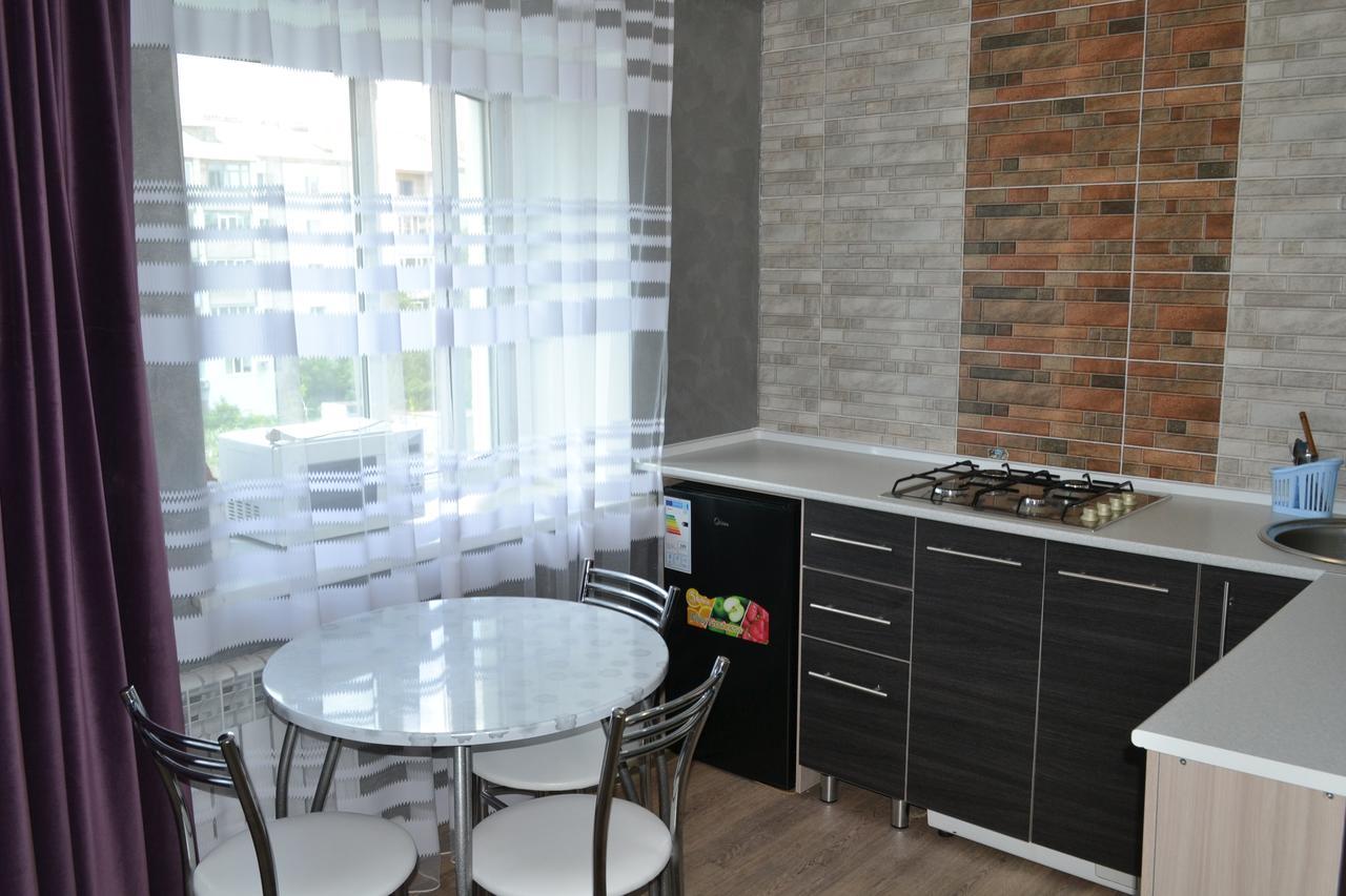 Хай-Тек Апартаменты В Центре По Гоголя51 Karagandy Exteriér fotografie